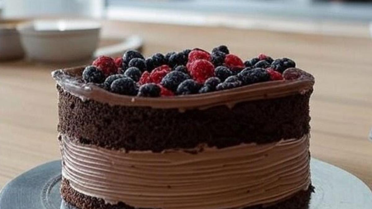 Best Ever Chocolate Cake with Ganache Frosting