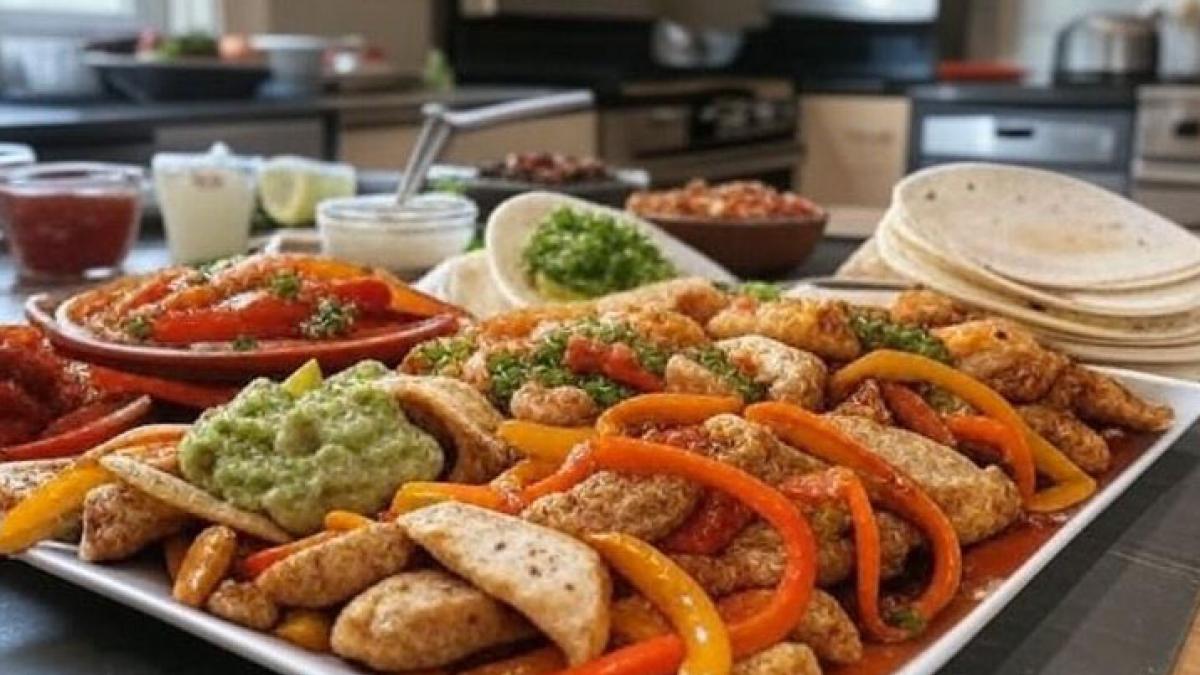 Easy Chicken Fajitas with Peppers and Onions