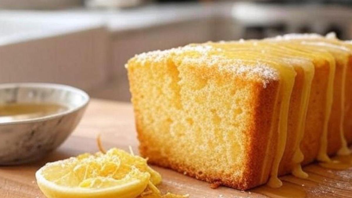 Lemon Drizzle Cake: Zesty and Moist