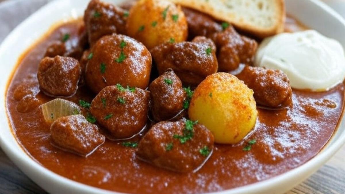 Tender Goulash Recipe
