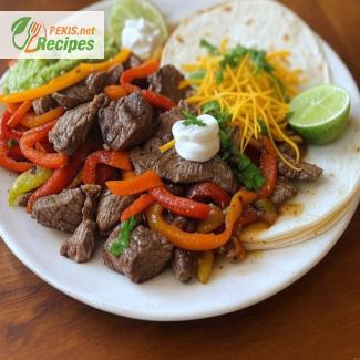 Klasyczne Fajitas z Wołowiną, Papryką i Cebulą