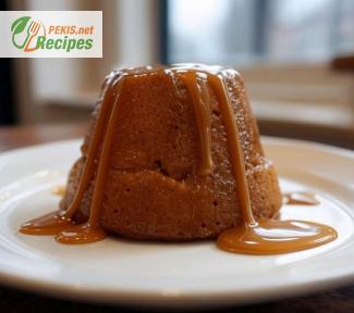 Pudding chaud au caramel et à la sauce caramel