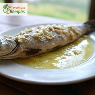 Trout with butter and almonds