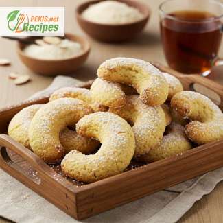 Traditional Vanillekipferl Recipe – Austrian Vanilla Crescent Cookies