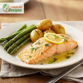 Baked Salmon with Lemon Sauce